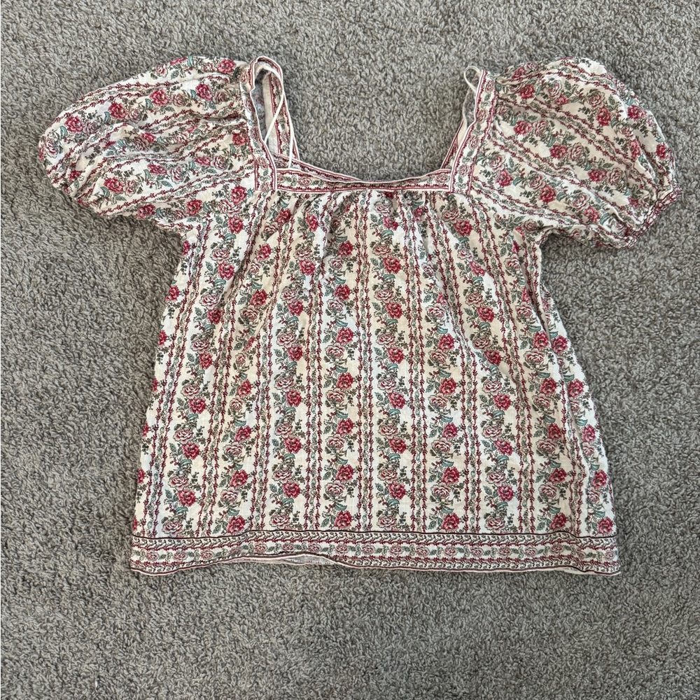 Max Studio Red and White Floral Blouse